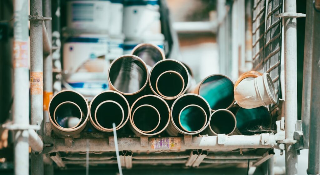 Tubos de PVC: soldável, roscável ou esgoto em cada ponto
